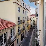 Cozy Nest In Santa Catarina Апартаменти Лісабон