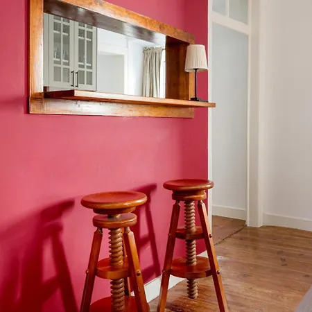 Cozy Nest In Santa Catarina Апартаменти Лісабон