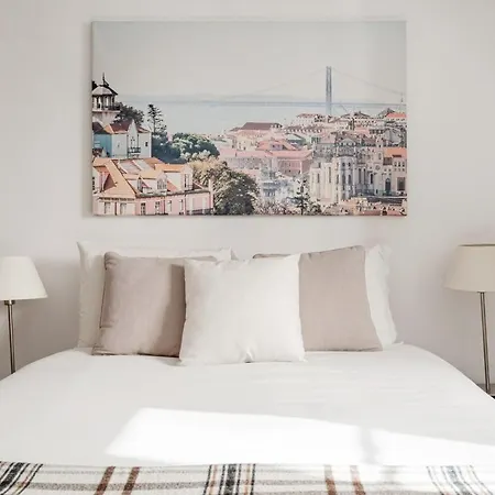 Cozy Nest In Santa Catarina Lisbon